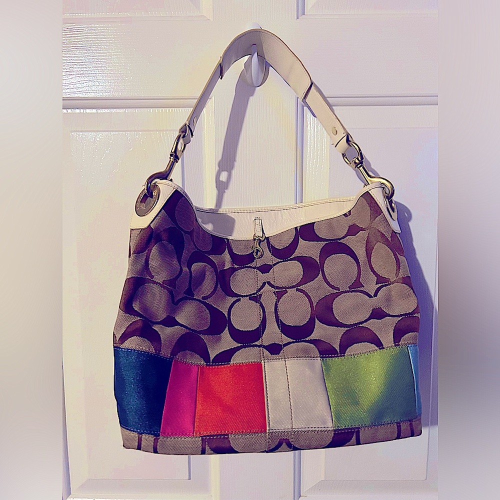 Coach Shoulder Purse 👜